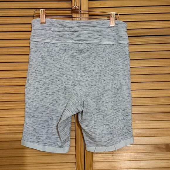 FP Movement Shorts size Medium - Picture 5 of 6